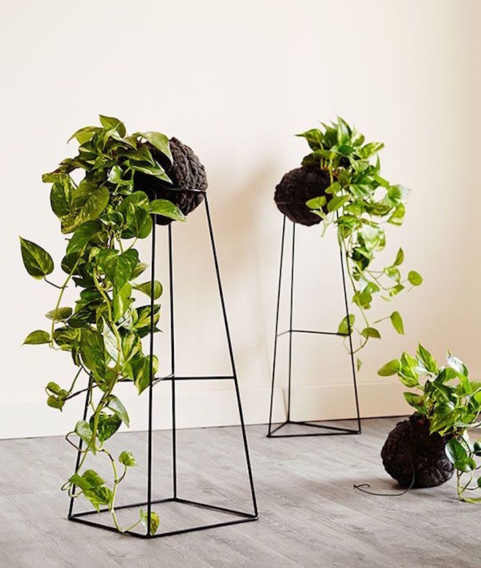 idee-deco-lierre-artificiel-pot-plante-artificielle-fleurs-en-plastique-artificielles