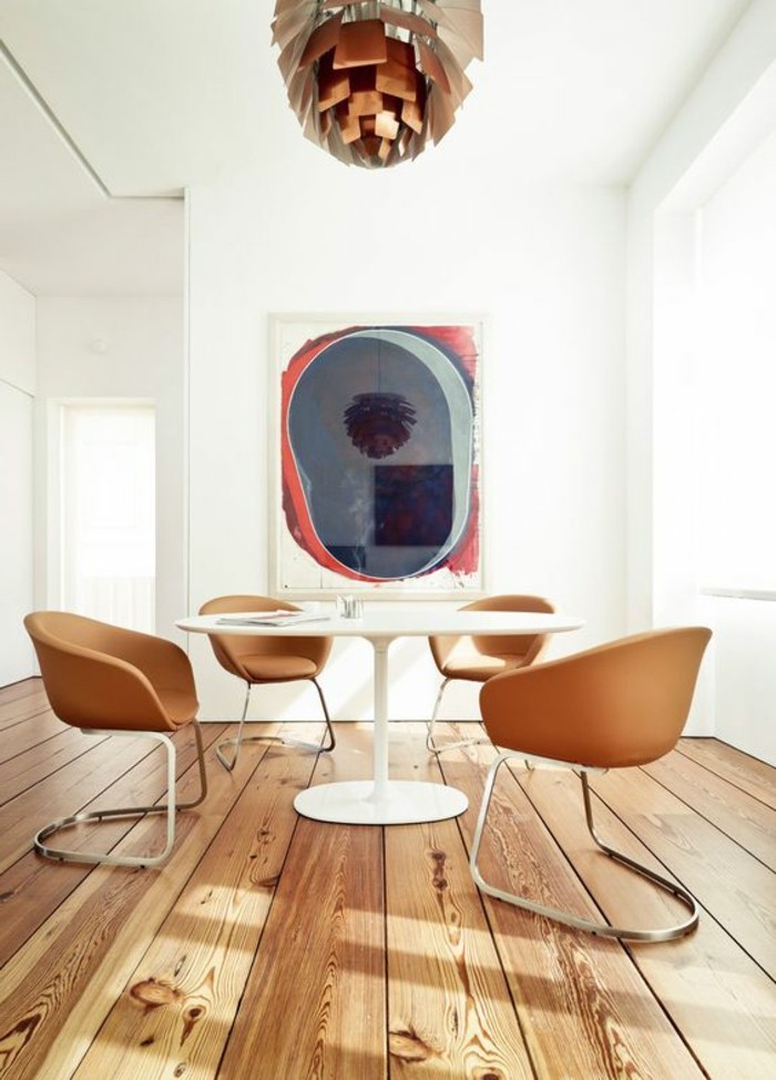 meubles-de-salle-a-manger-table-blanche-ronde-chaises-marron