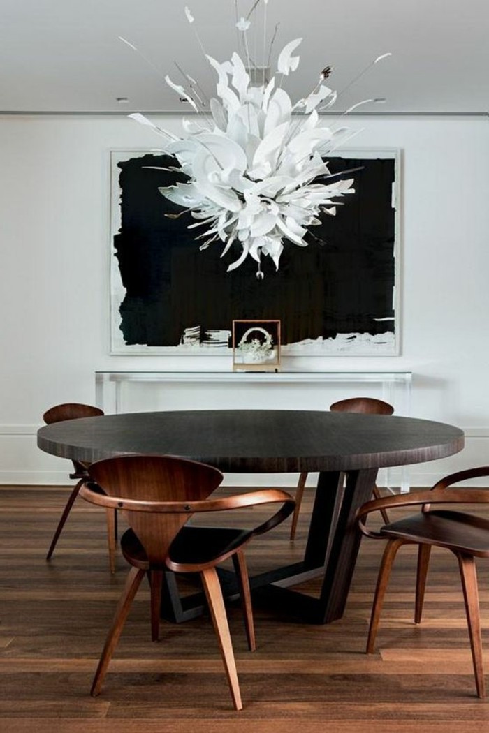 meubles-de-salle-a-manger-table-ronde-design-noir-chaises