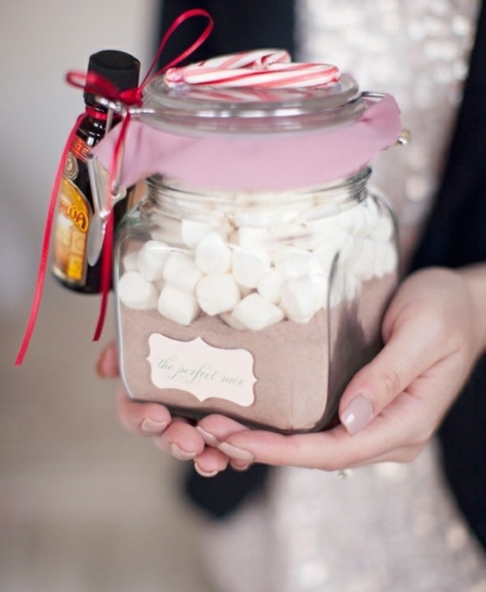 mix-chocolat-chaud-idee-cadeau-de-noel-a-fabriqer-gourmande-un-cadeau-genial