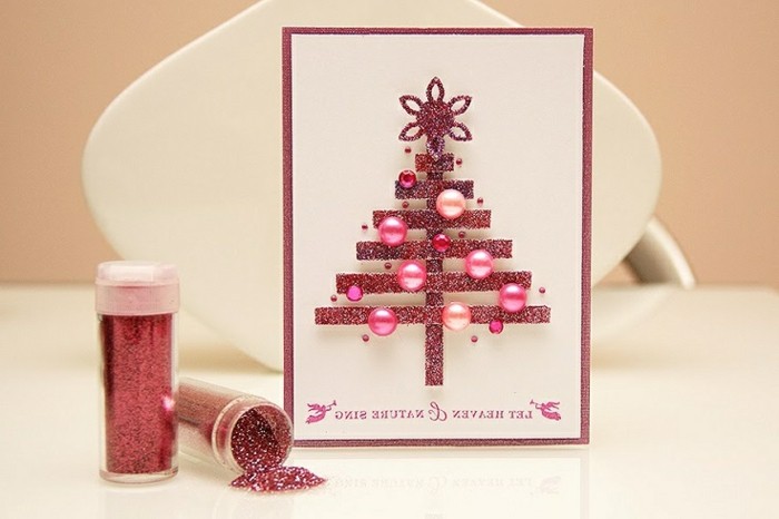 Carte rouge joyeux Noël avec un sapin à imprimer