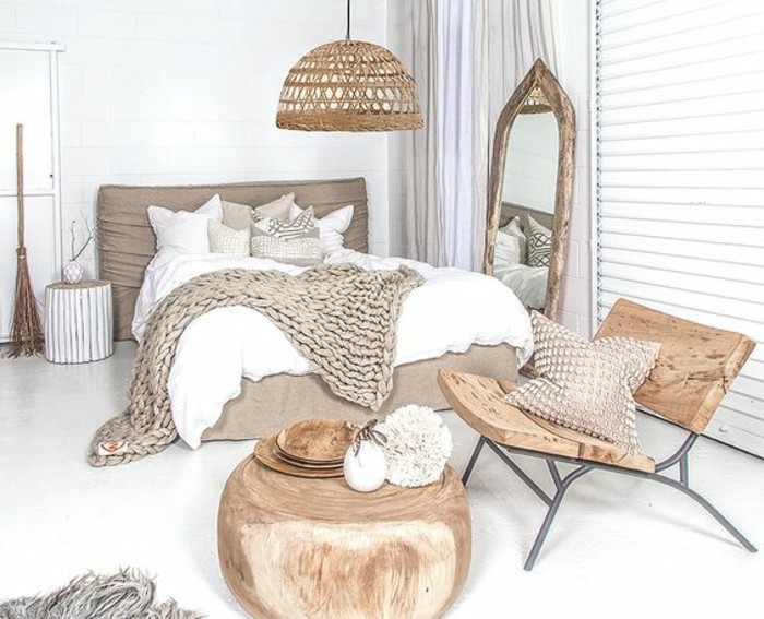 0-chambre-a-coucher-design-en-bois-brut-et-couverture-marron-blanc-chambre-a-coucher-moderne