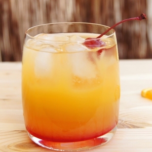 Cocktail avec alcool facile - idée à la base de vodka et jus d'orange