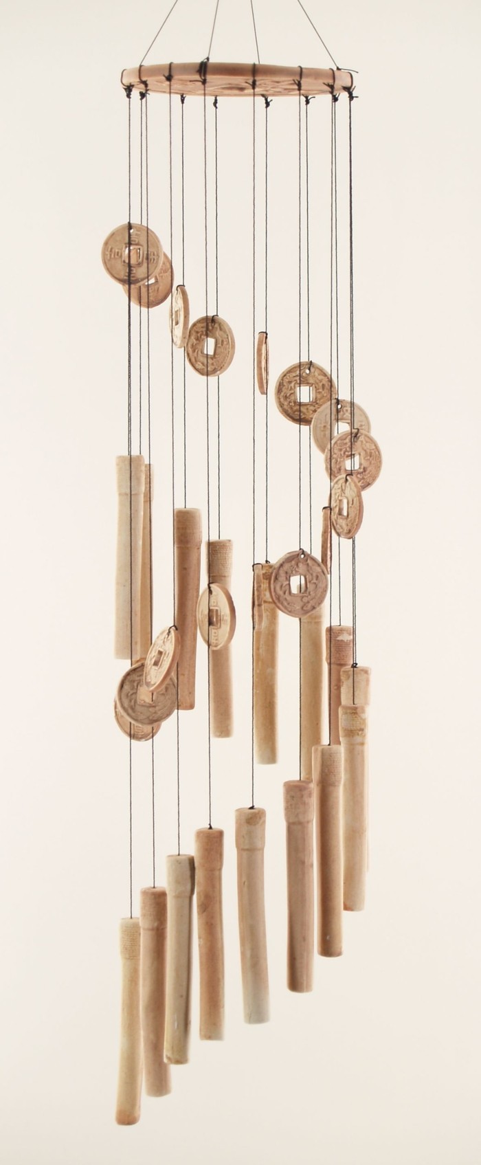 carillon-bambou-decoration-donnant-un-air-exotique-et-sauvage-a-votre-domicile