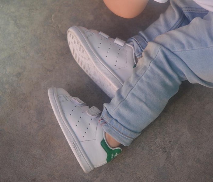 stan smith scratch porté