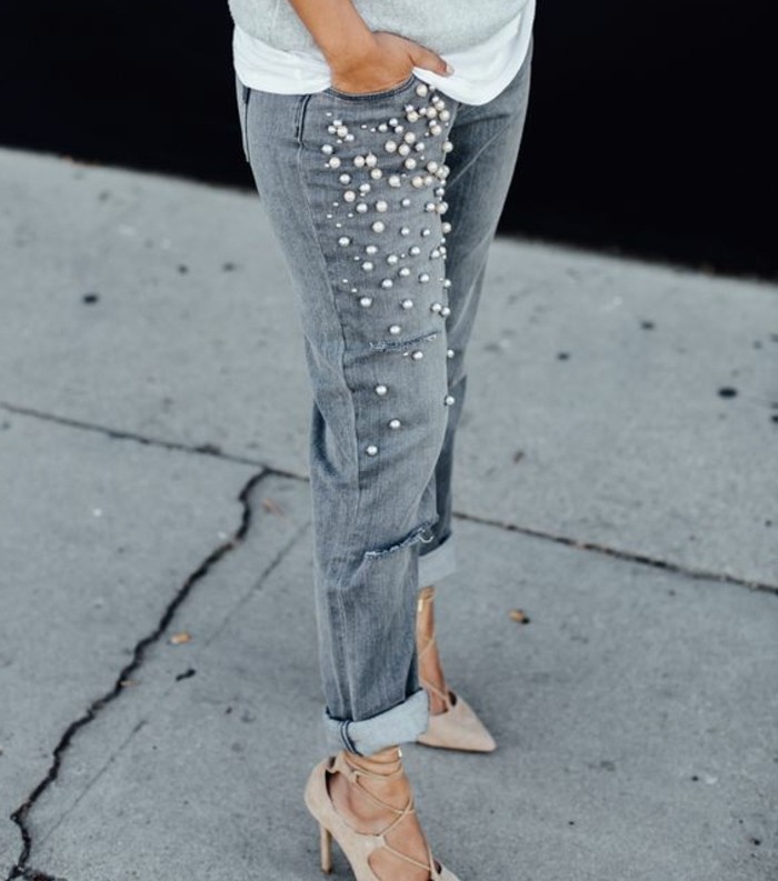 customiser-un-jean-modele-gris-en-perles-blanches-moderne-feminine-blouson-gris