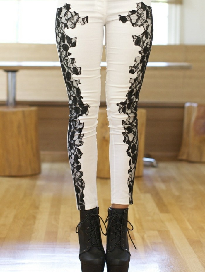customiser-vetement-jeans-elegants-en-blanc-dentelle-noire-bottines-noires-a-talon