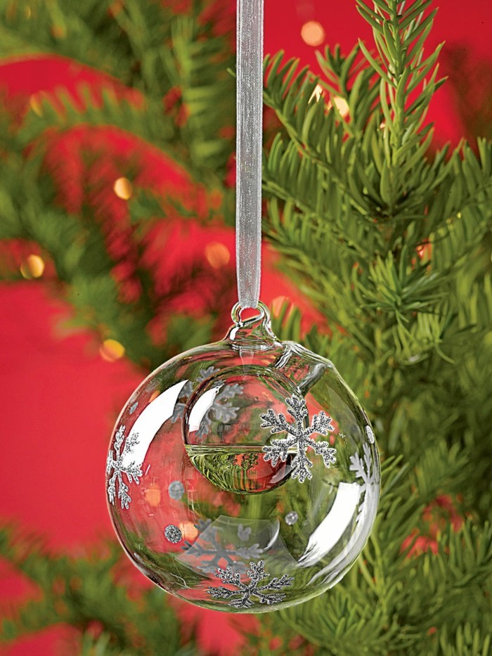 Ravissante décoration sapin sapin de noel deco boule aromatique excellence-rouge-et-vert-decoration-sapin-de-noel-beaute-des-details