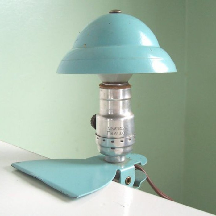 lampe-de-bureau-a-pince-lampe-bleue-de-travail-et-de-lecture