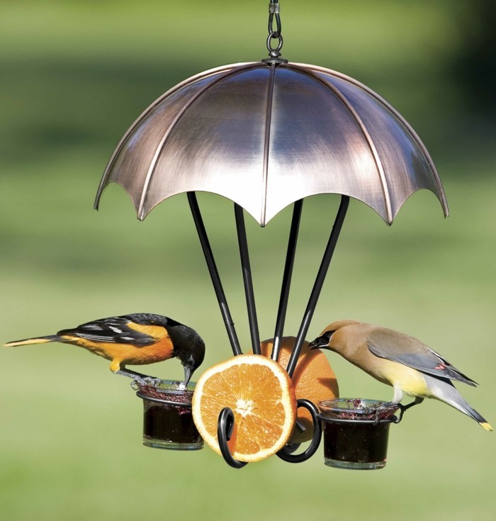 mangeoire-pour-oiseaux-idee-superbe-oranges-fruits-ballon-a-gaz