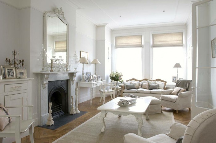 meubles-shabby-chic-cheminee-tapis-blanc-parquet-en-bois-fauteuils