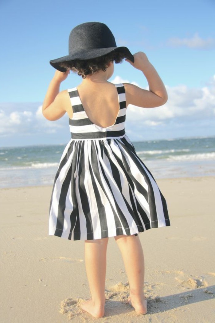 robe-fille-quatre-ans-robe-a-rayures-robe-de-plage-pour-petite-fille