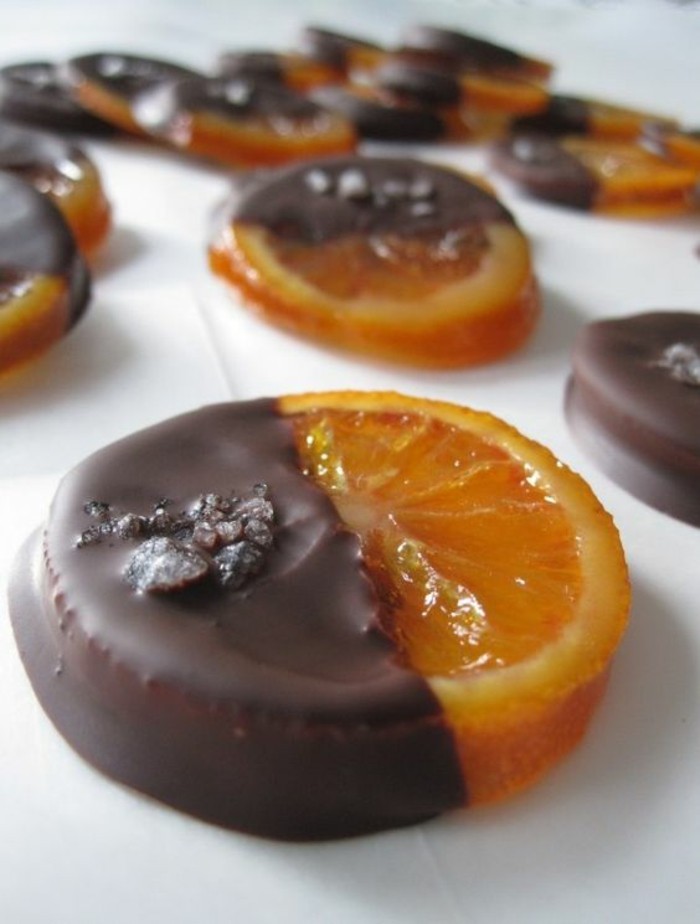 rondelles-oranges-confites-au-chocolat-recette-facile-et-savoureuse