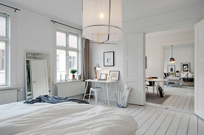 chambre-tout-en-blanc-coin-travail-lit-scandinave-blanc-suspension-originale-idee-deco-scandinave