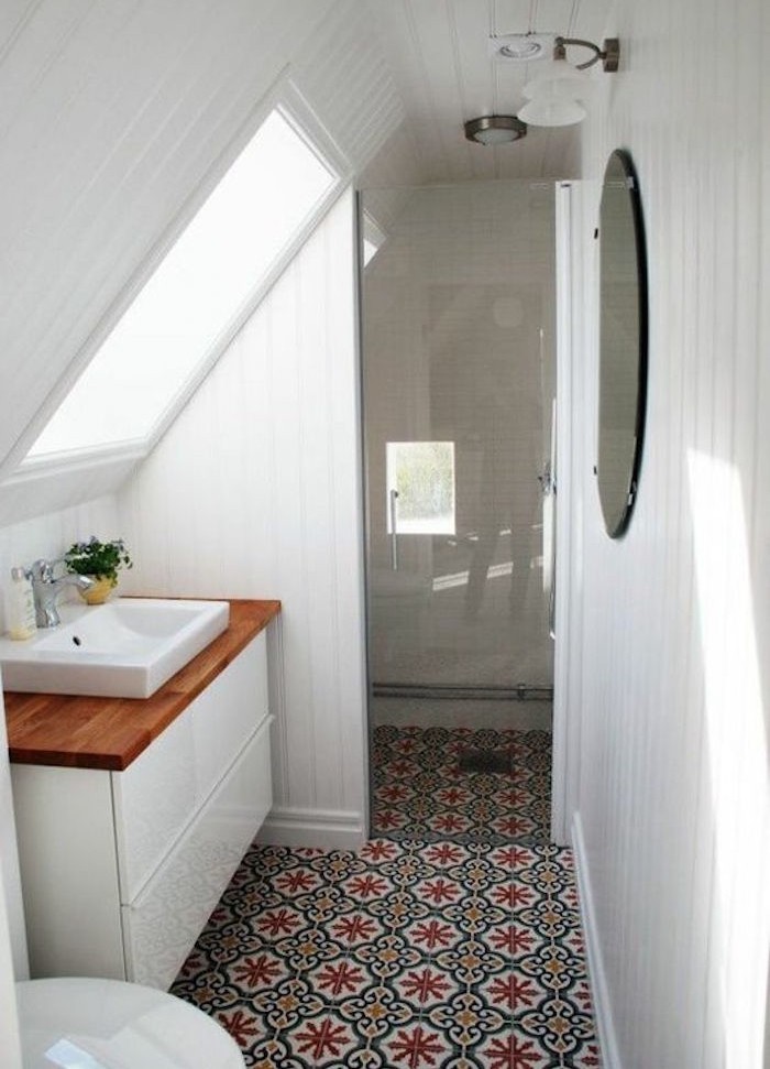 comment aménager une petite salle de bain sous pente 5m2 idee renovation sdb mini
