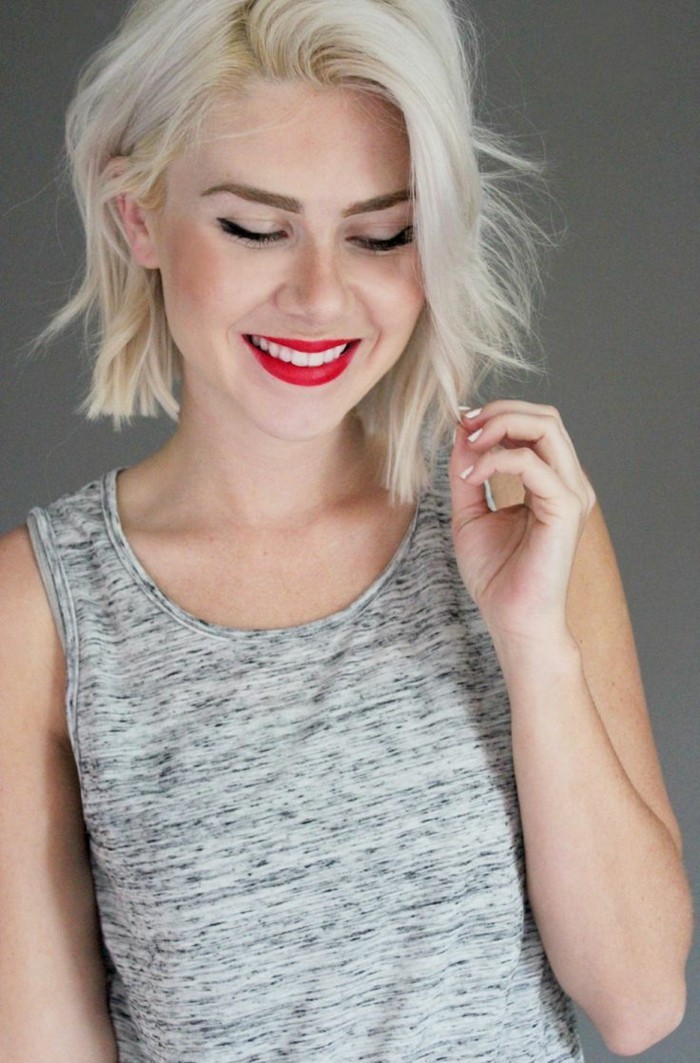 coupe-au-carré-et-tendance-couleur-platine