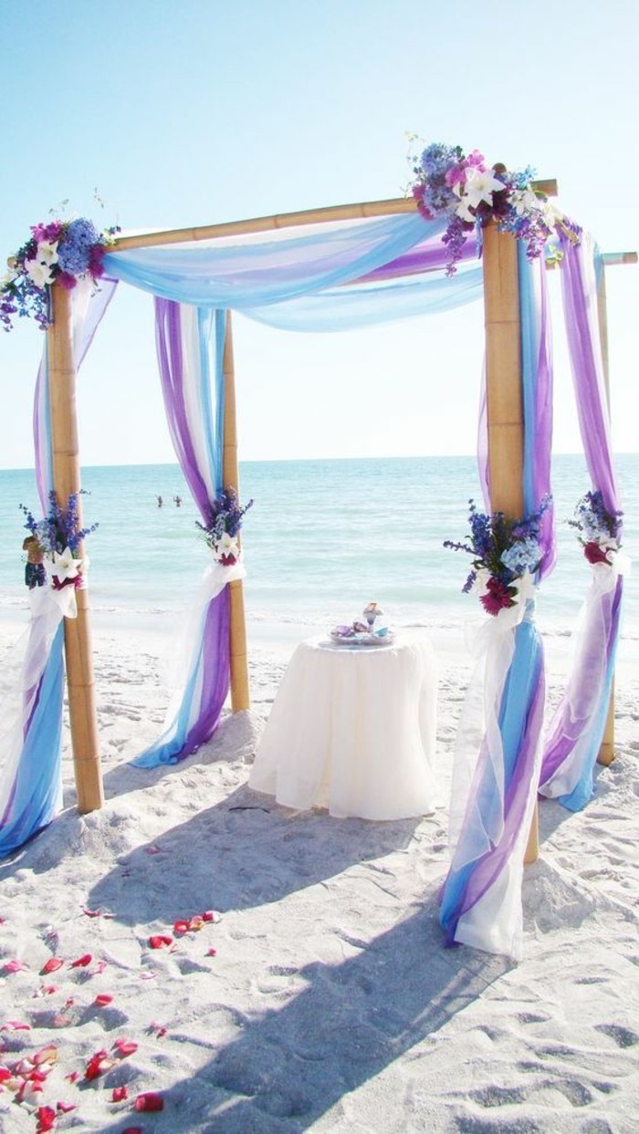 décoration-ache-mariage-violet-tulle-et-fleurs
