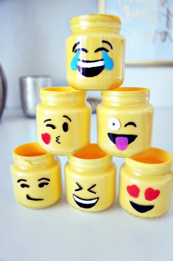 décoration-pot-de-confiture-emoticons-smileys-bocaux-peints-en-jaune