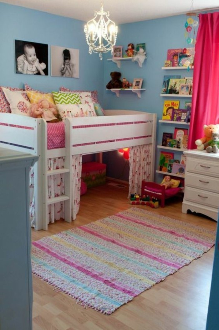 petite-chambre-comment-aménager-enfants-fillettes-coins-de-jeux-et-etageres-livres