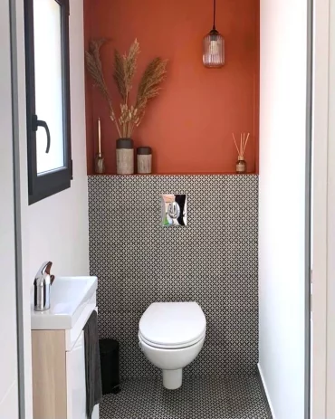 quelle couleur pour une mini salle de bain avec toilette