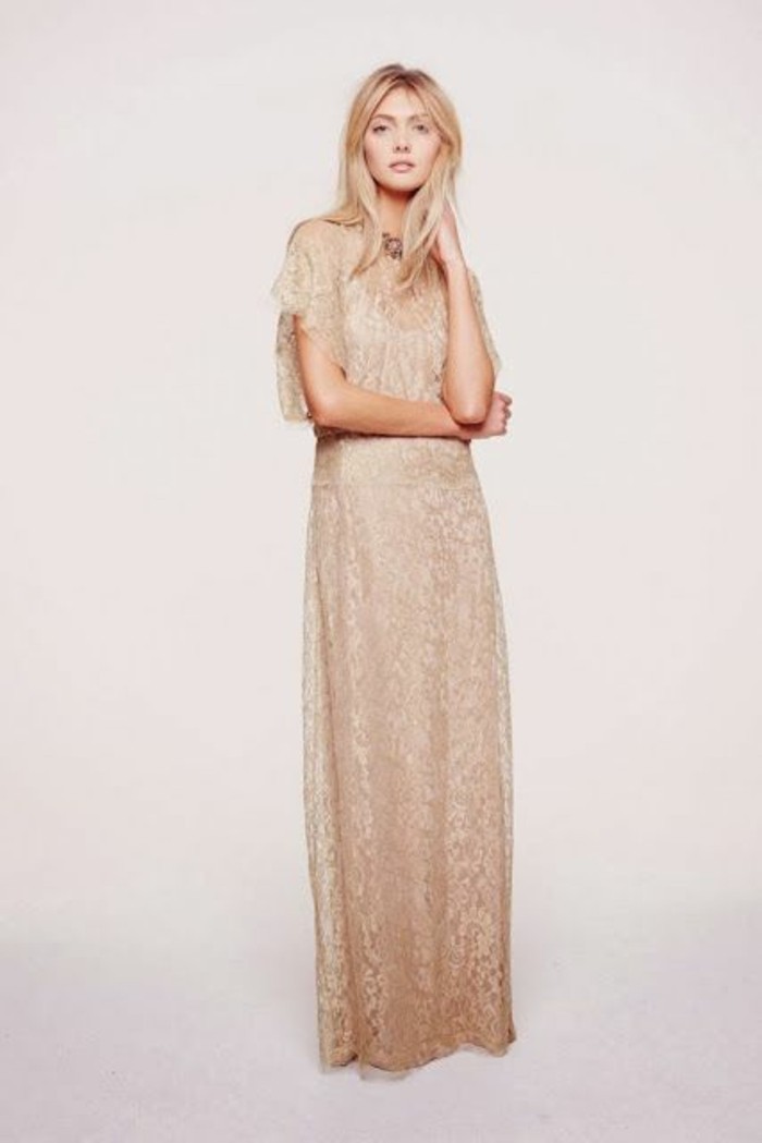 robe beige mariage