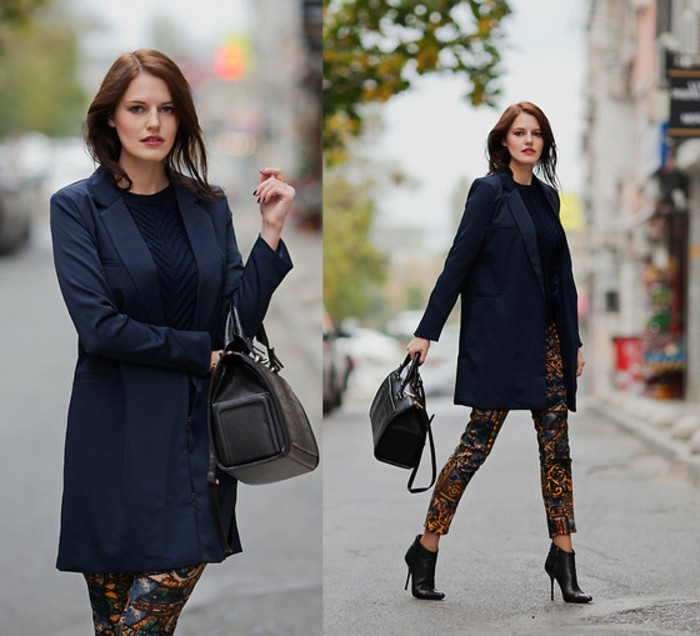 tenue-professionnelle-femme-vision-élégante-avec-un-manteau-et-blouse-en-bleu-foncé-et-pantalon-originale