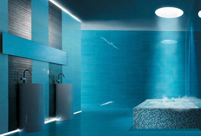 carrelage-douche-moderne-jacuzzi-lavabo-murs-turquoise-decoration-grise