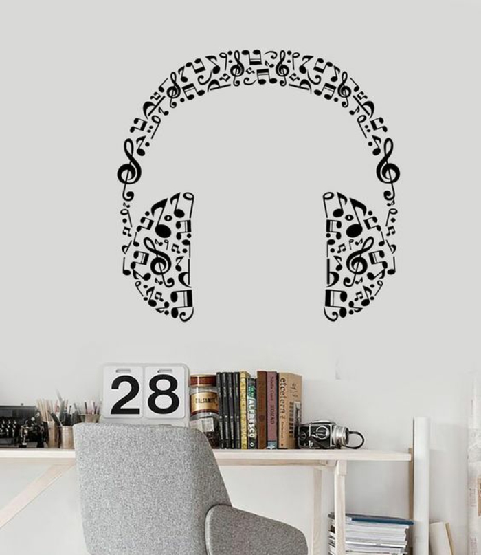 chambre-d'ado-créative-sticker-mural-écouteurs-espace-bureau
