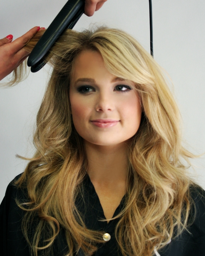 How to curl your hair with a pink blonde hair straightener