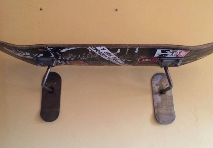 etagere diy recycler planche skateboard étagères mur