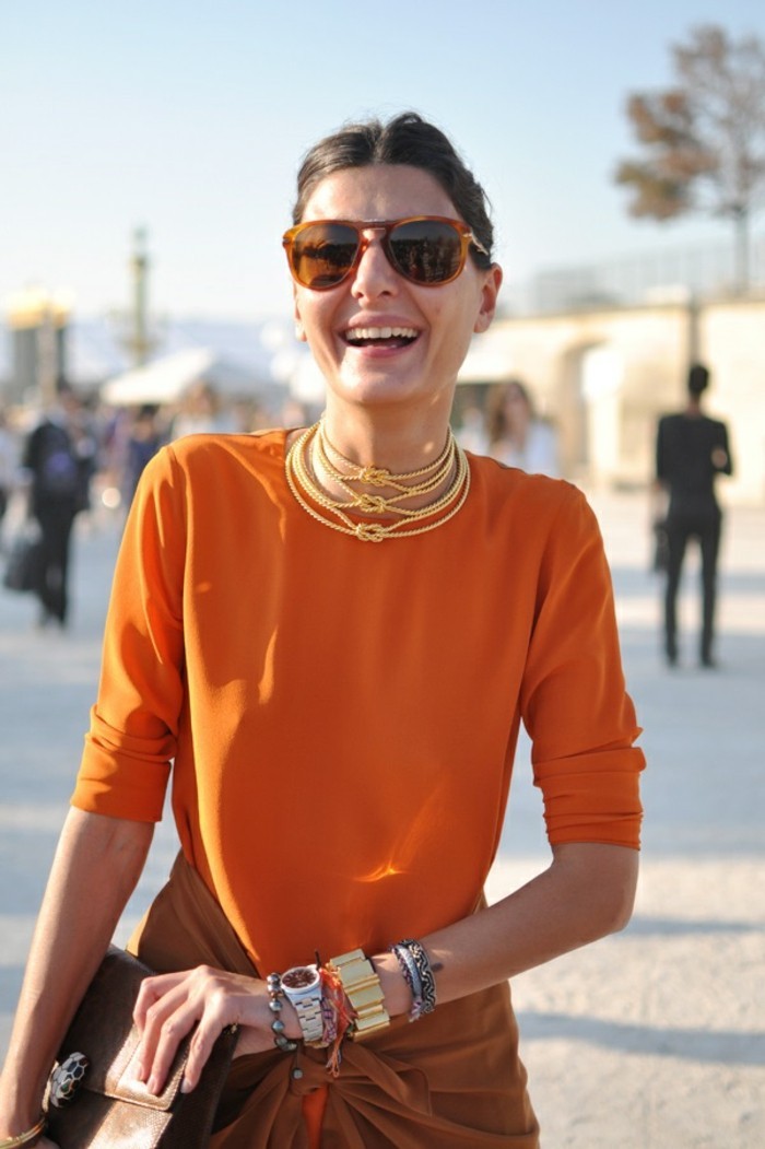 fashion-comment-s-habiller-a-paris-idée-vetement-belle-robe-orange