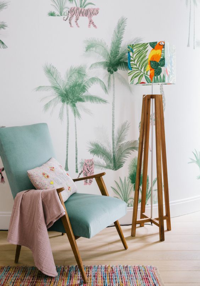fauteuil-vintage-scandinave-papier-peint-palmier