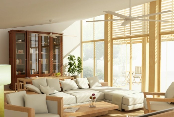 maison feng shui, ventilateur de plafond, meuble en bois, murs blancs, plante verte