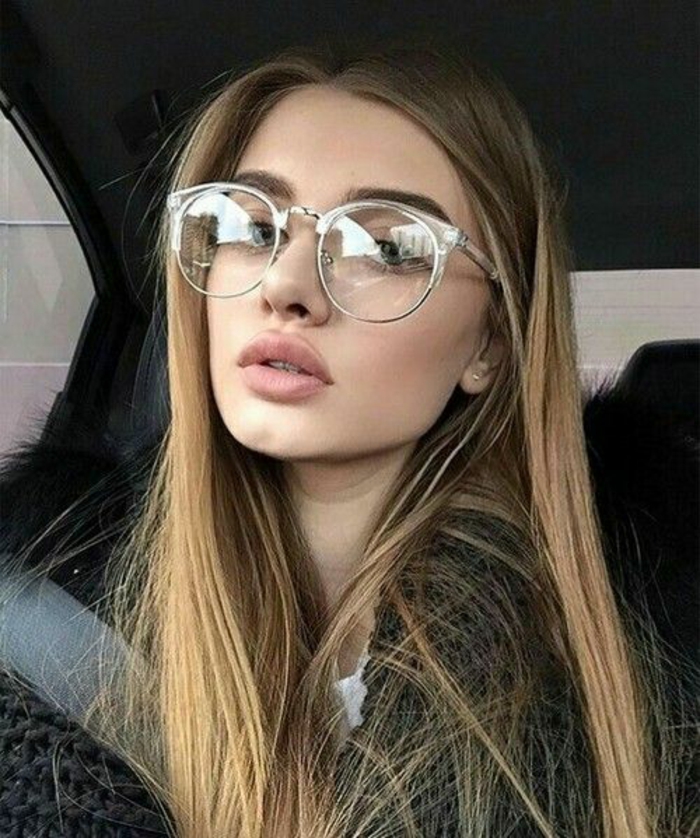 lunettes-vue-femme-en-gris-oeil-de-chat
