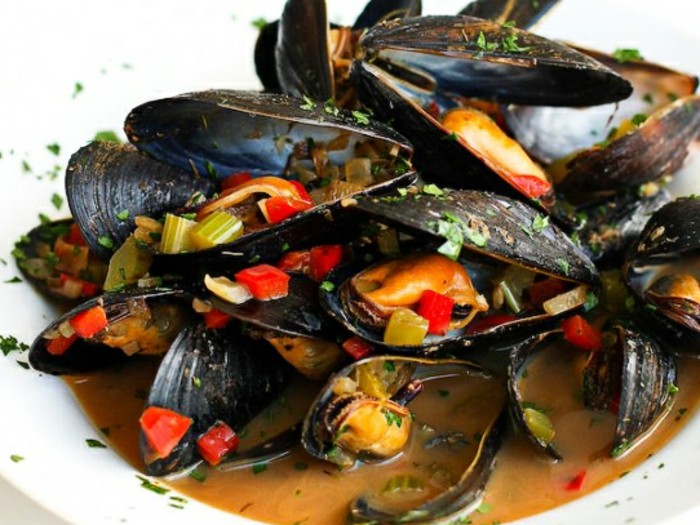 recette de moules avec des poivrons, idée que faire en cas de carence de fer, aliment riche en fer, fruit de mer