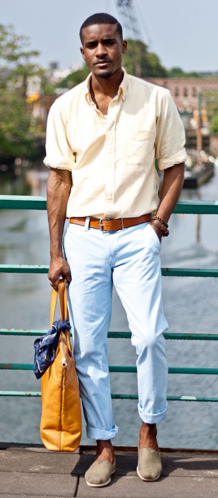 pantalon bleu clair slim homme léger en coton lin