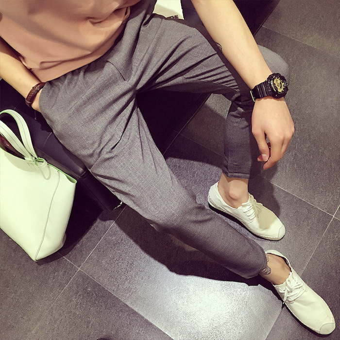 pantalon chino de ville gris style élégant en été