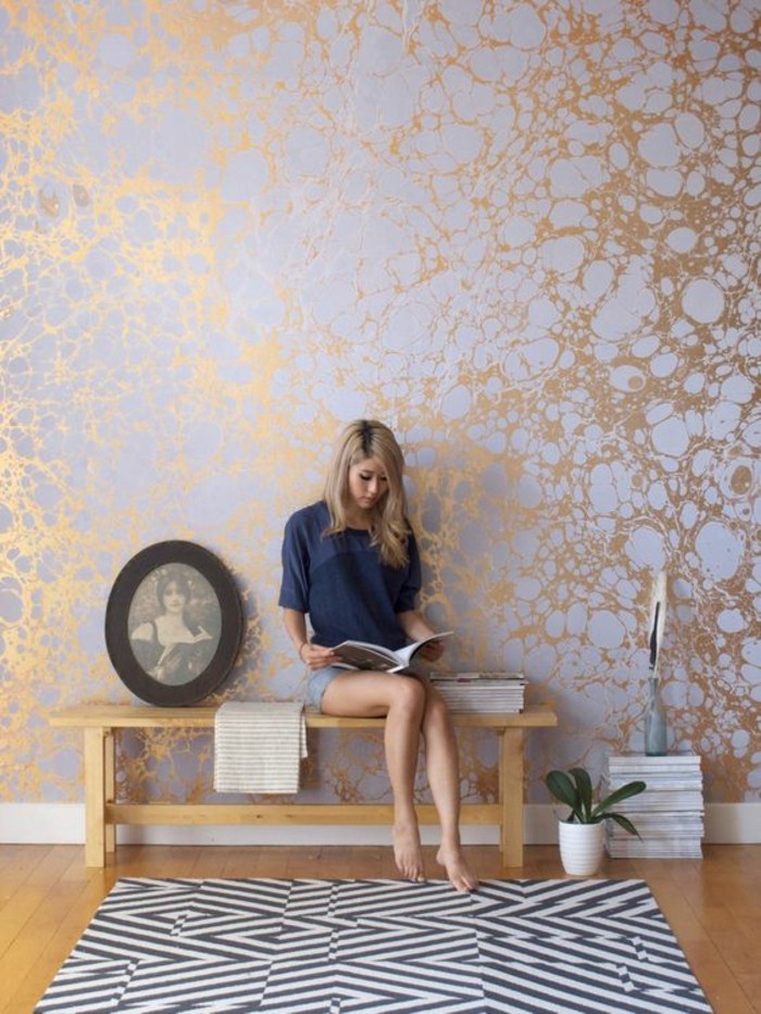 papier-peint-3d-original-tapisserie-murale-dorée-
