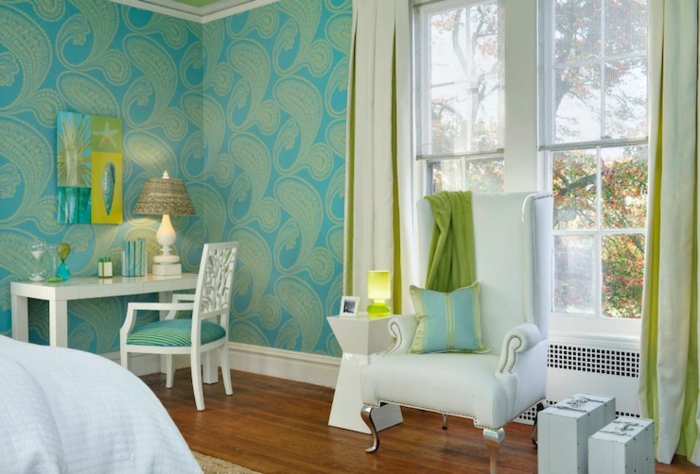 deco chambre adulte bleu, papier peint chambre turquoise, fauteil blanc