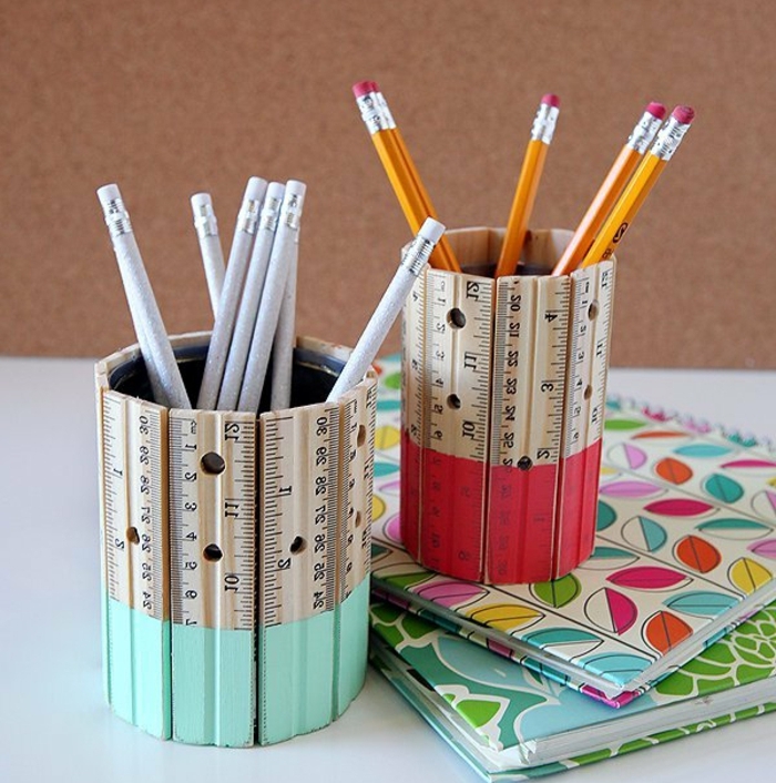 pot-a-crayon-fabriqué-de-règles-rangées-en-cercle-idée-de-rangement-crayons-stylos-feutres-pour-le-bureau-écolier