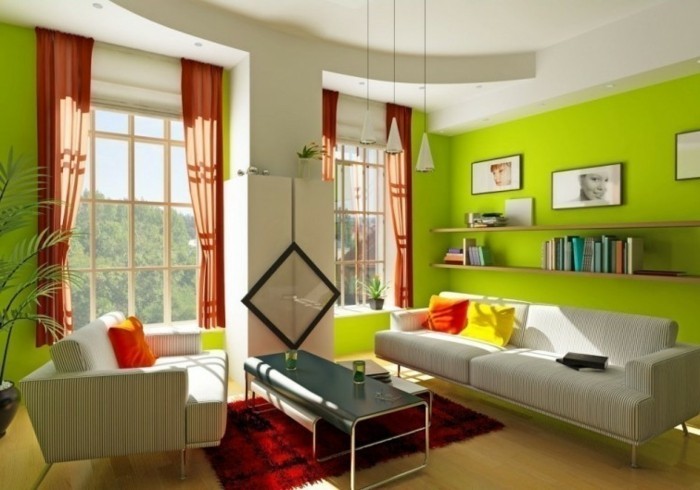 aménager son salon, plafond blanc, murs verts, rideaux orange, tapis rouge, coussins décoratifs