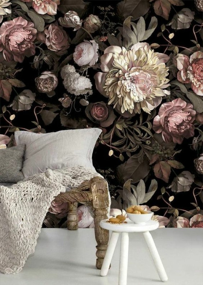 salon-moderne-tapisserie-murale-motif-floral-papier-peint-original