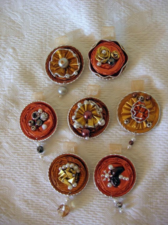 bijoux avec capsules nespresso, boucles d'oreilles originales