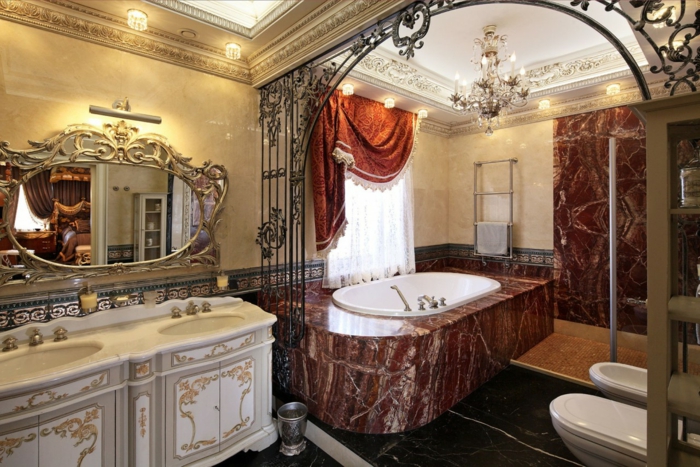 Miroir Mural Baroque Rococo – Cadre Bois Doré 155cm – Amorfigur – Grand Modèle
