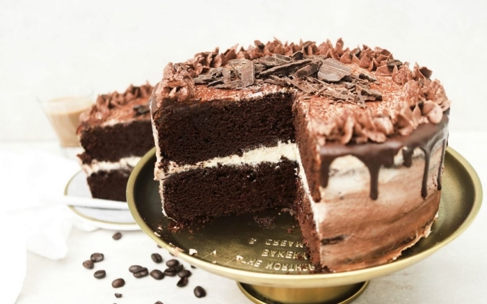faire un gâteau d'anniversaire sans oeufs, préparer un gâteau sans oeufs au chocolat facile et rapide, exemple gateau chocolat sans oeuf