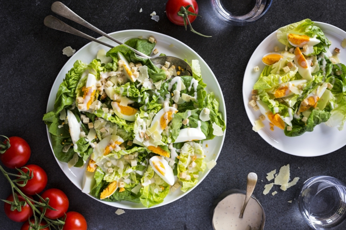 Salade pour barbecue; idée de salade ete avec œuf et letuce 