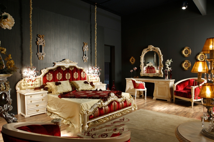  chambre baroque, murs noirs, meubles de charme en rouge et or, parquet en bois