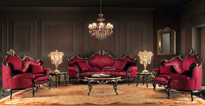 meubles de charme, grand tapis à motifs floraux, décoration baroque, plafond noir, salon baroque