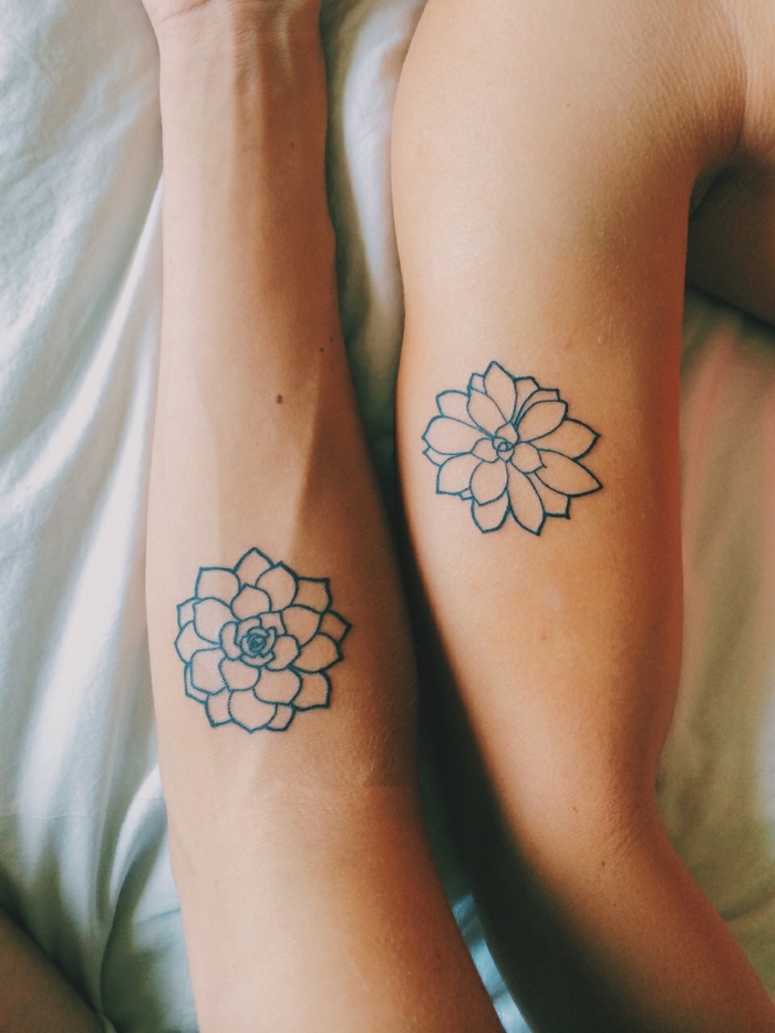 Beaux tatouages fleurs tatouage de fleurs cool