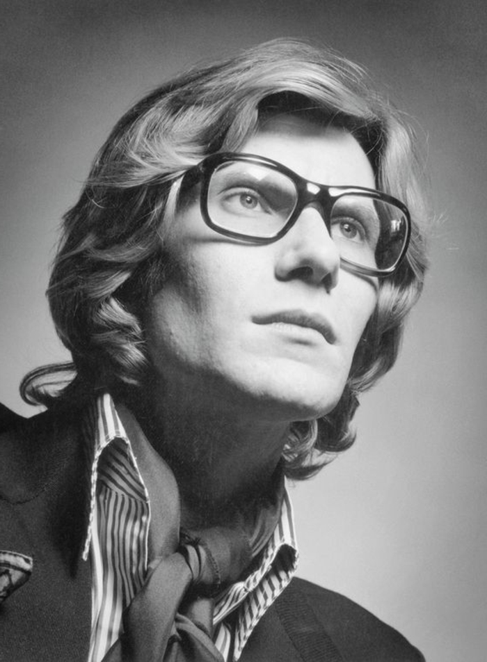 année-60-mode-Yves-Saint-Laurent-designer-fameux-des-années-soixante année 60 mode, Yves Saint Laurent, une des emblèmes des années soixante